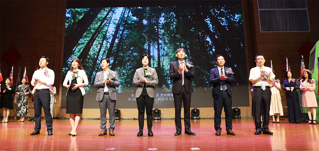 新生活_新生活集團(tuán)_新生活化妝品_上海_2020_本部長(zhǎng)會(huì)議